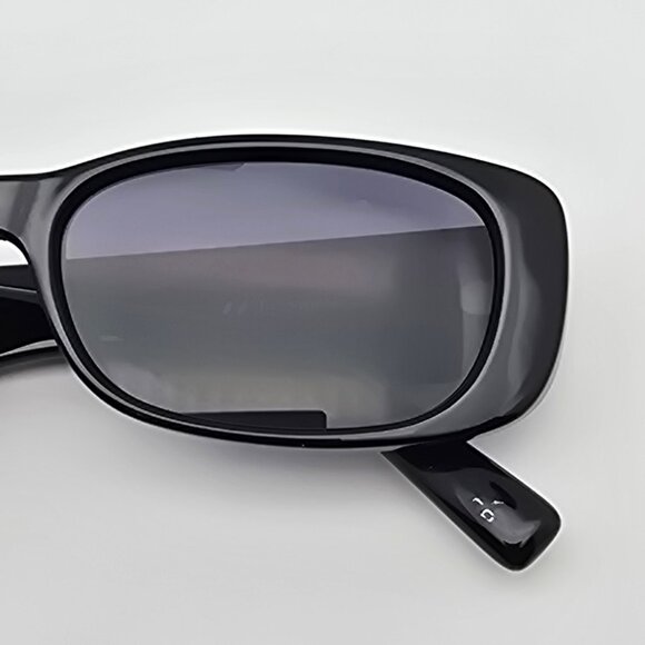 Le Specs Unreal! 1902078 Shiny Black Frame Smoke Grey Lens Sunglasses 52-16-140 - Picture 15 of 16